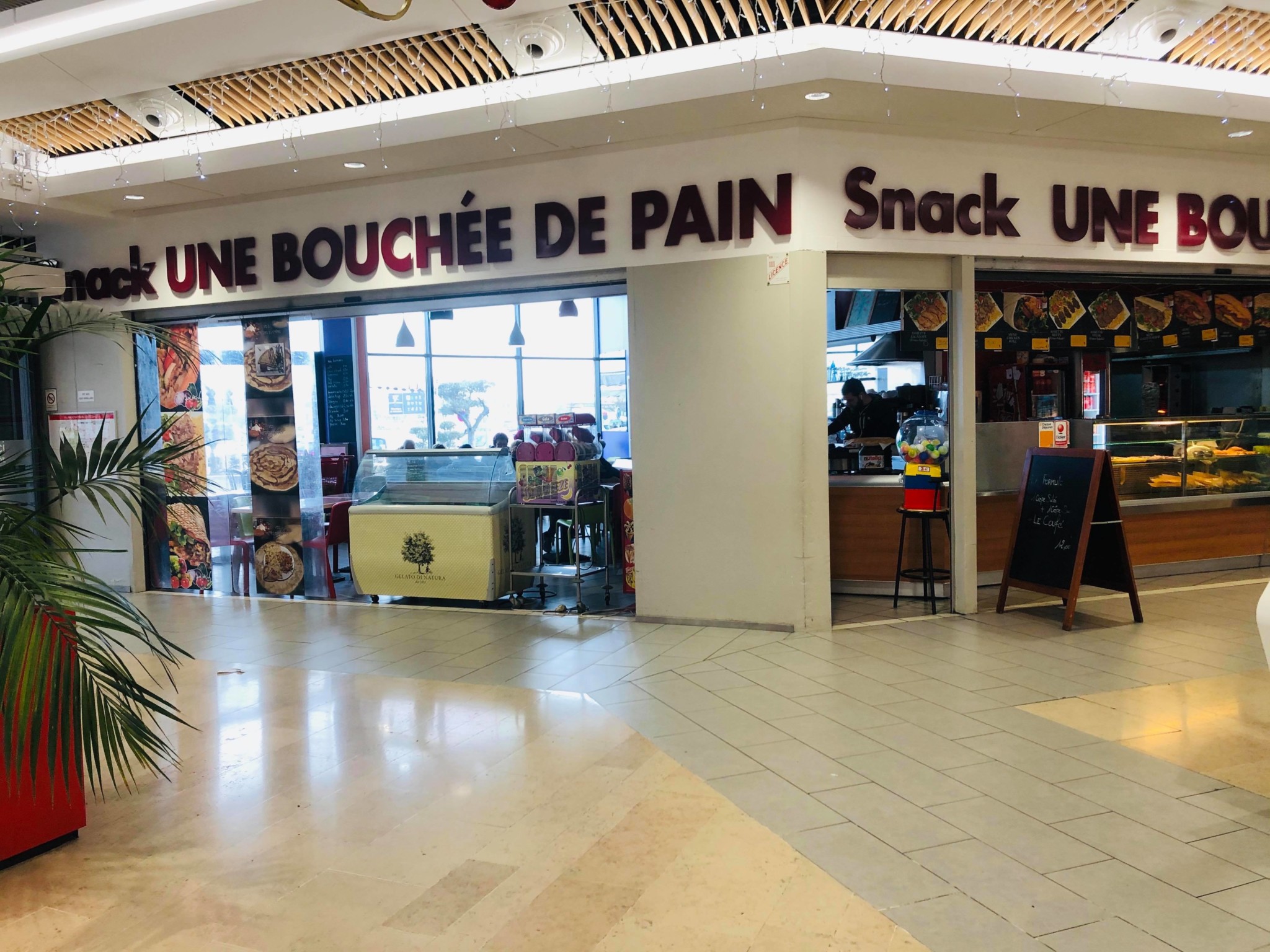 La Huche Au Pain Vaulx En Velin